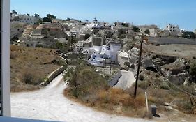 Santorini Traditional Suites